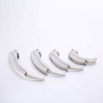 खरीदें एलईडी लाइट और इंटुबेशन के लिए टिकाऊ स्टेनलेस स्टील ब्लेड के साथ घुमावदार एनेस्थेसिया लैरिन्गोस्कोप ऑनलाइन निर्माण